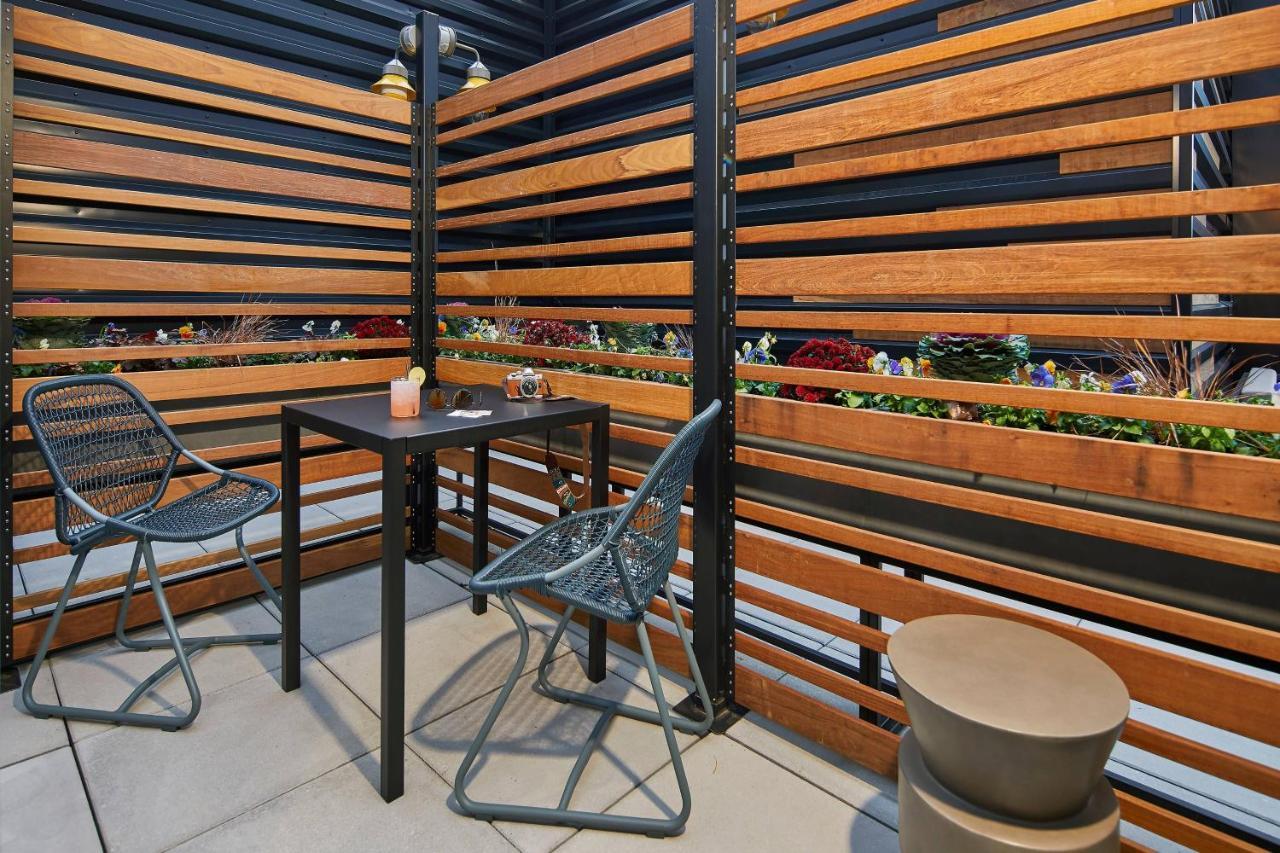 Moxy Columbus Short North Exterior foto